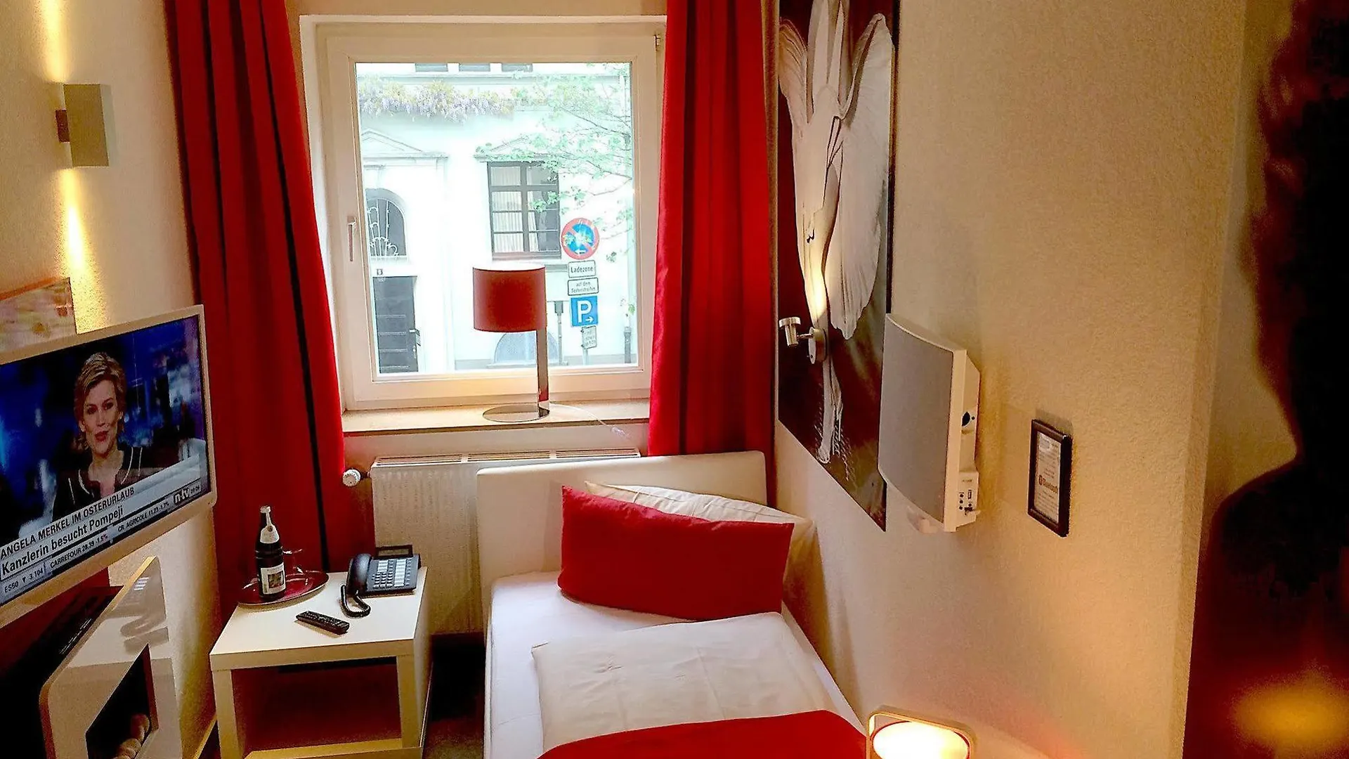 Hotel Alt Deutz City-Messe-Arena Kontaktloser Self Check-In Köln